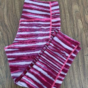 NIKE dry fit capri legging size S